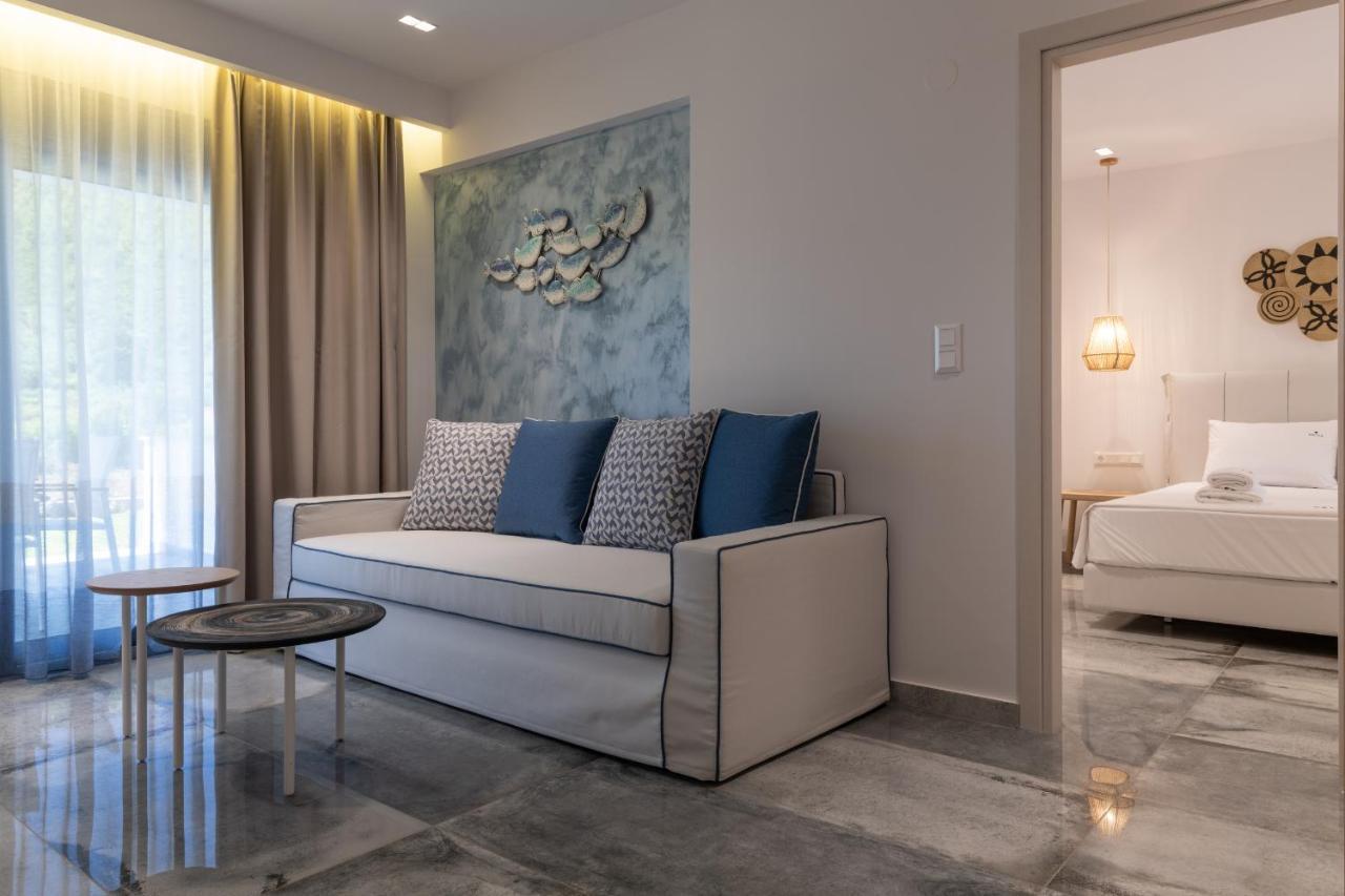 Notia Luxury Living Aparthotel ปอร์โตกูโฟ ภายนอก รูปภาพ