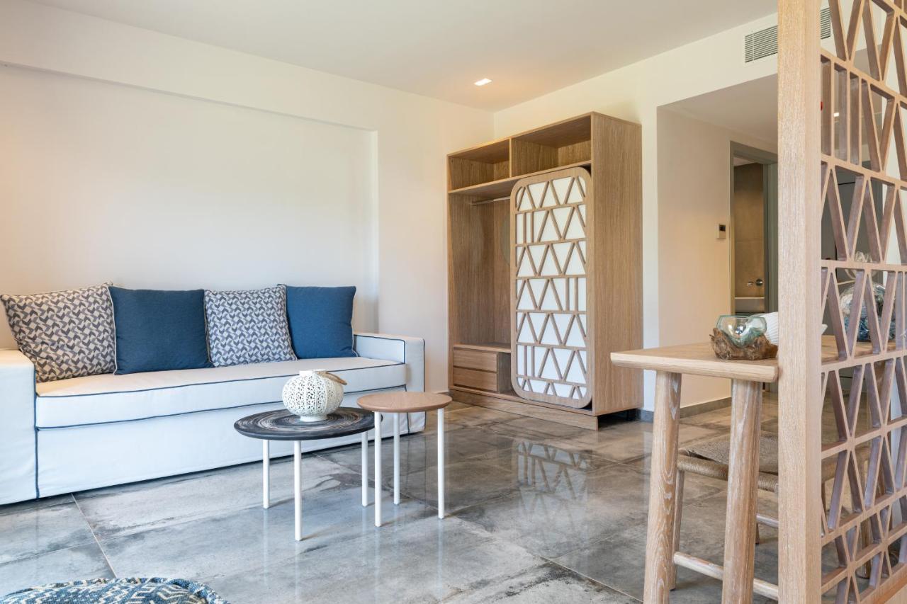 Notia Luxury Living Aparthotel ปอร์โตกูโฟ ภายนอก รูปภาพ