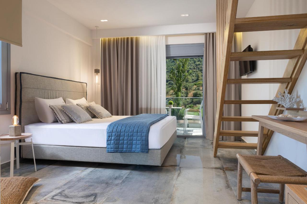 Notia Luxury Living Aparthotel ปอร์โตกูโฟ ภายนอก รูปภาพ