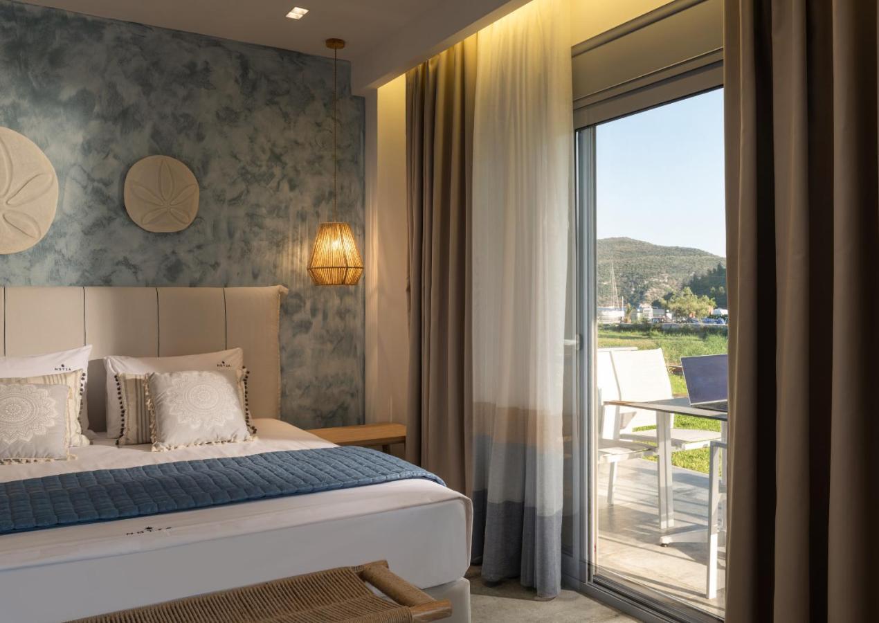 Notia Luxury Living Aparthotel ปอร์โตกูโฟ ภายนอก รูปภาพ